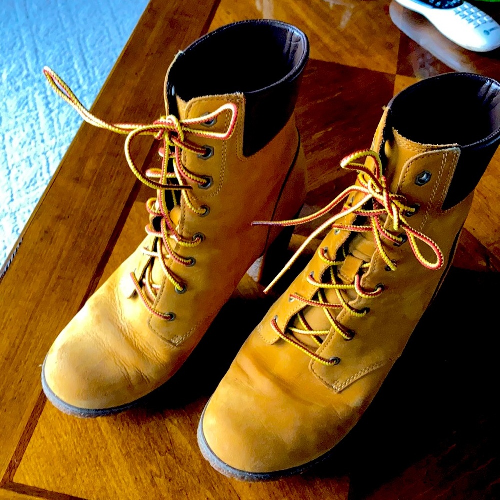 Timberland boots size 8